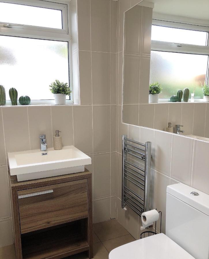 Modern 3-bedrooms House With 6 Guests Hébergement de vacances *